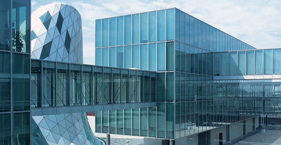 /media/imported/2021/10/tende_rullo_milano_fiera_700.jpg?