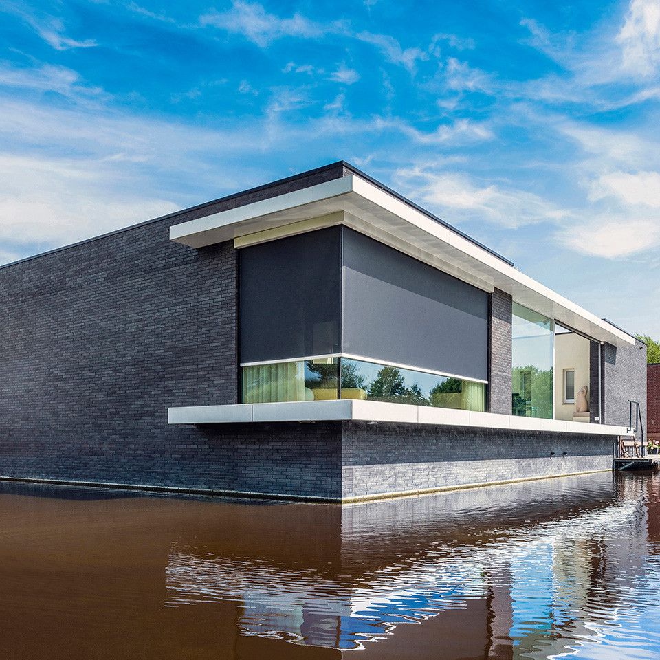 Pellini inserisce in gamma le tende da esterno